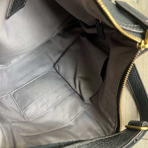 Fossil Elise pebbled leather crossbody - Picture 8 of 10